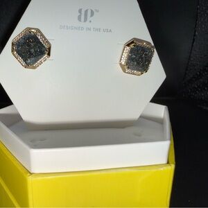 Gold and Black Ice crystals Hexagon Stud Earrings bomb party new in box